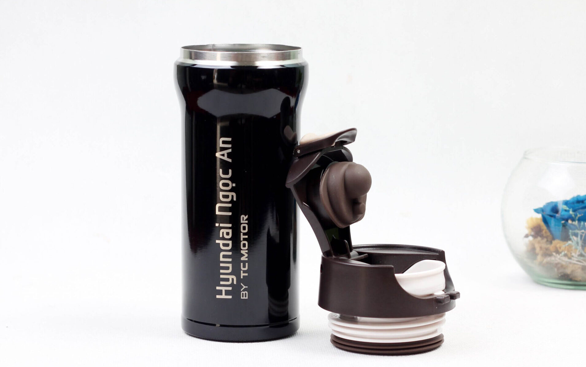 binh-nuoc-giu-nhiet-cao-cap bình nước giữ nhiệt cao cấp