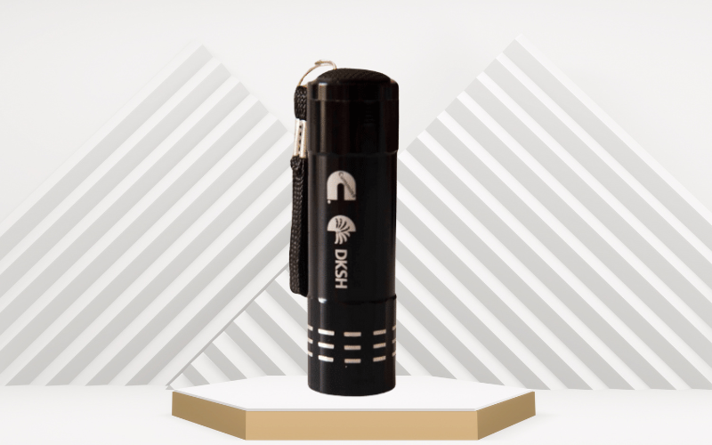 den-pin-led-khac-logo đèn pin led in logo