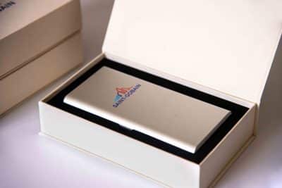 quà tặng sự kiện khách hàng