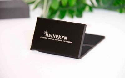 ví đựng thẻ chống trộm dữ liệu