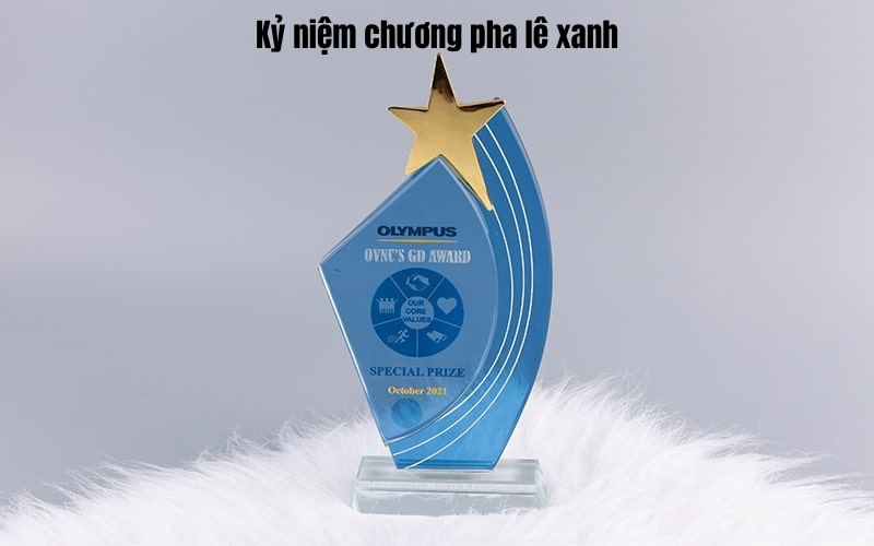 cúp kỷ niệm chương gb40