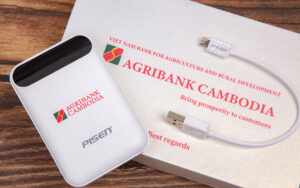 sạc pisen in logo - quà tặng ngành dầu khí