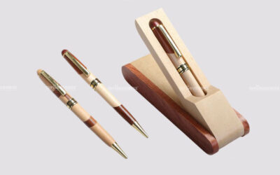 bút bi gỗ khắc tên theo yêu cầu