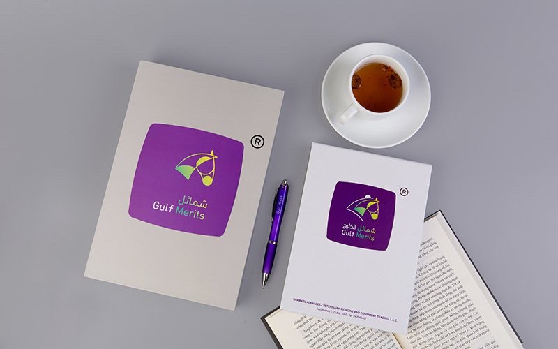 hộp quà tựng văn phòng