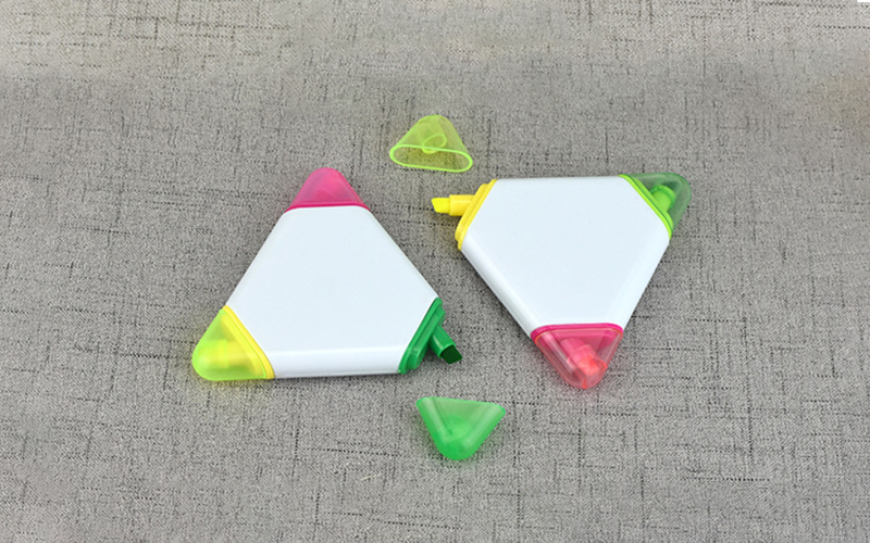 bút dạ quang gb02