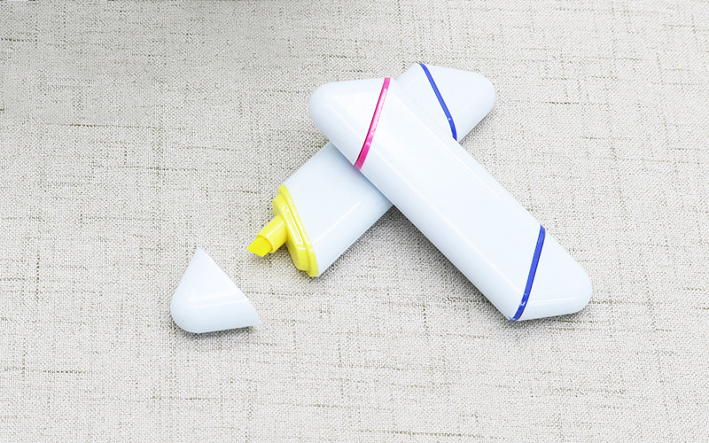 in logo bút dạ quang gb05