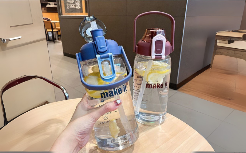 quà tặng bình nhựa gb30