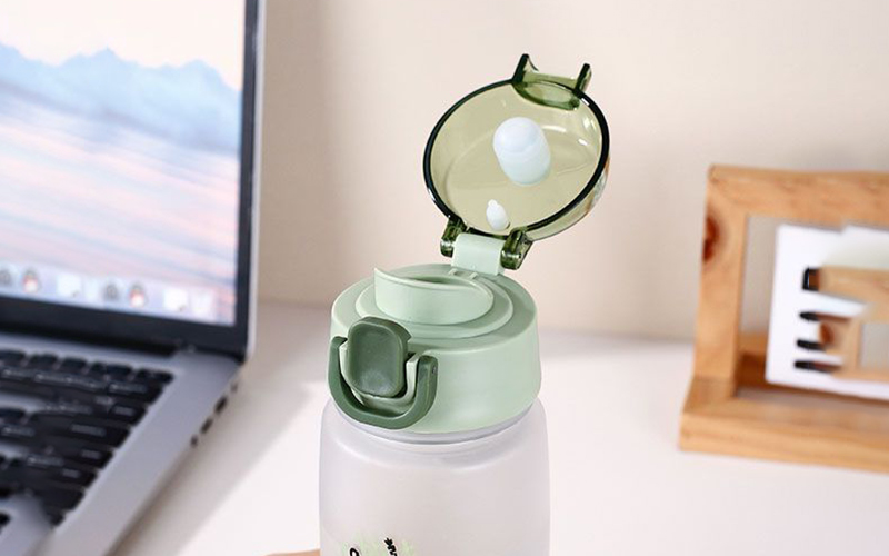 quà tặng bình nhựa gb36