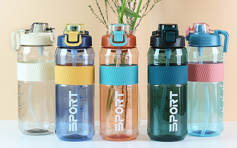 quà tặng bình nhựa gb40