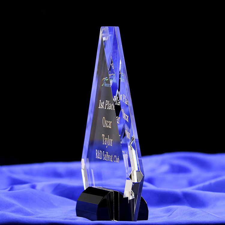 quà tặng kỷ niệm chương