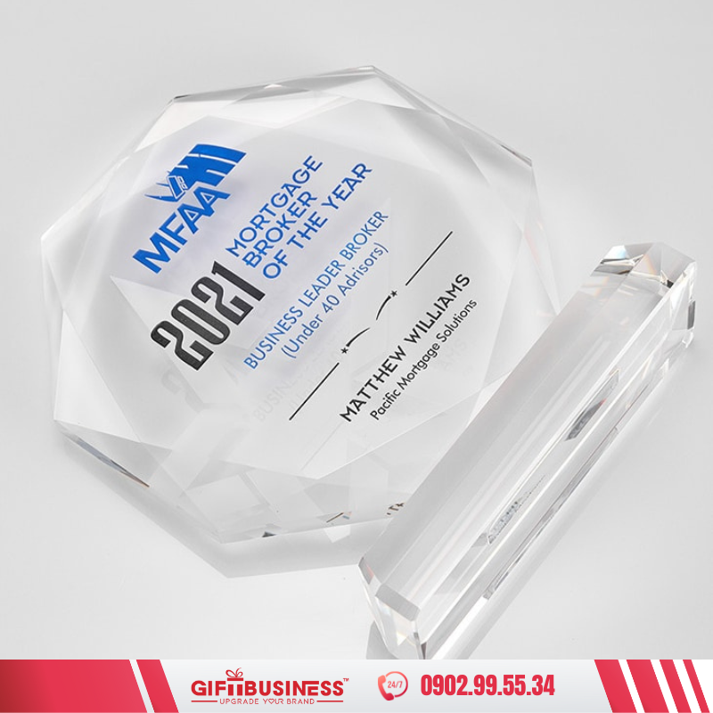 quà tặng kỷ niệm chương