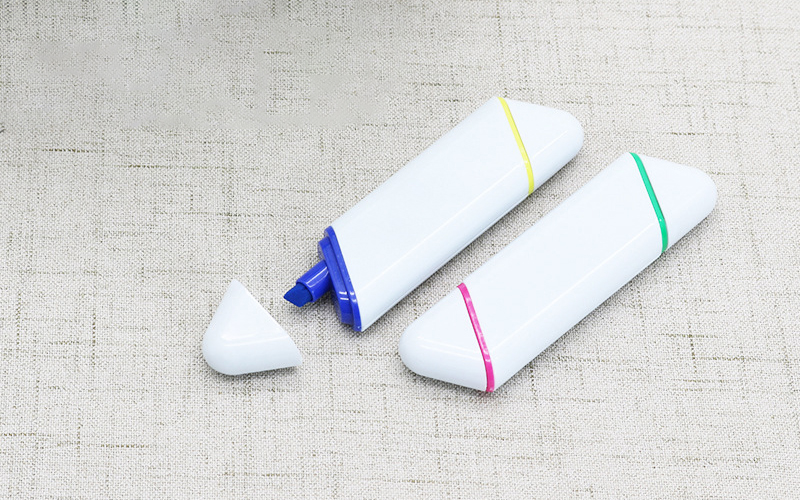 quà tặng quảng cáo bút dạ