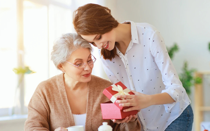 set quà tặng 20 10