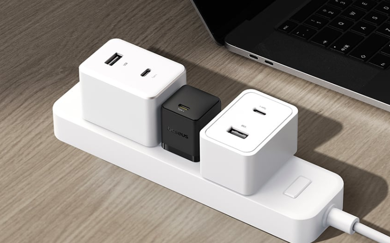 củ sạc nhanh gb413 in logo