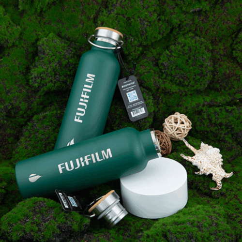 khắc tên lên bình giữ nhiệt