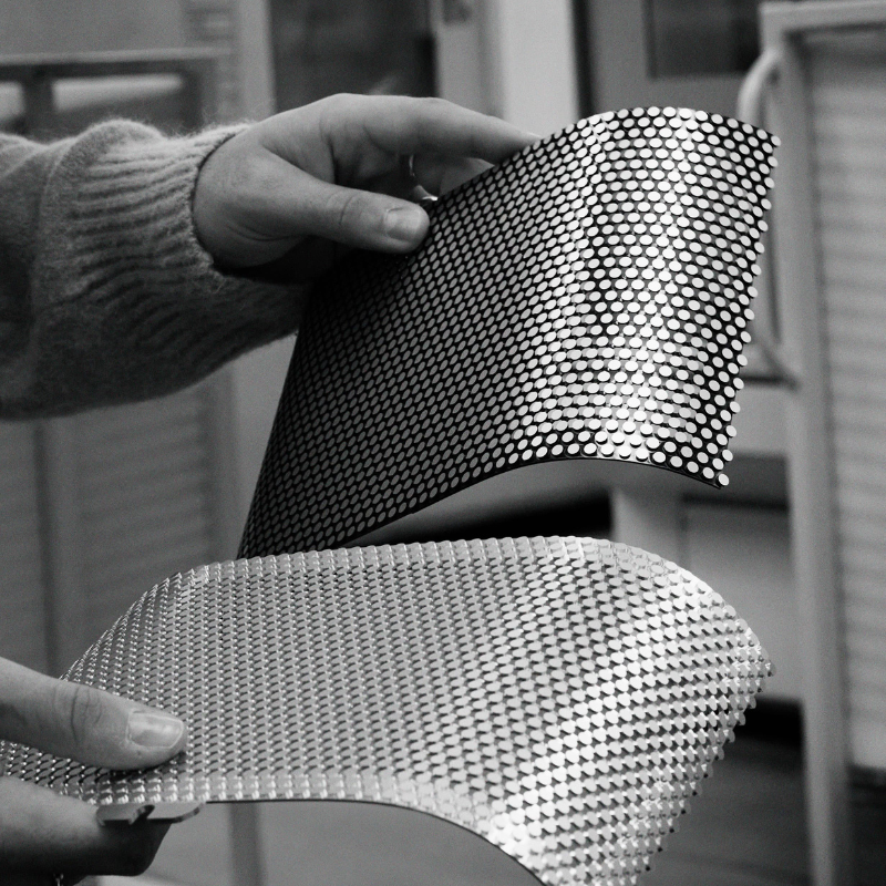 loa di động b&o quà tặng