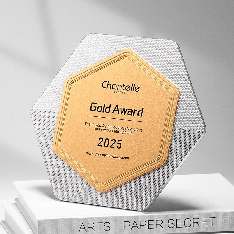 bảng vinh danh hợp kim nhôm