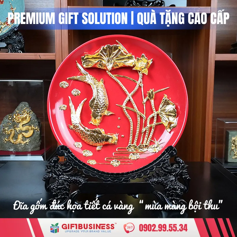 quà tặng cao cấp - đĩa gốm đúc họa tiết cá vàng