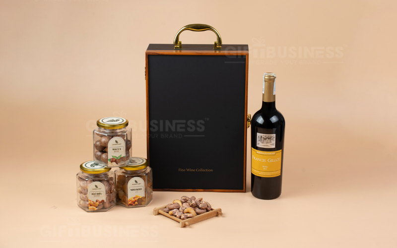 hộp quà tết may mắn