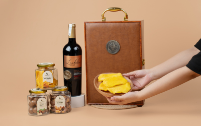 hộp quà tết sum vầy in logo