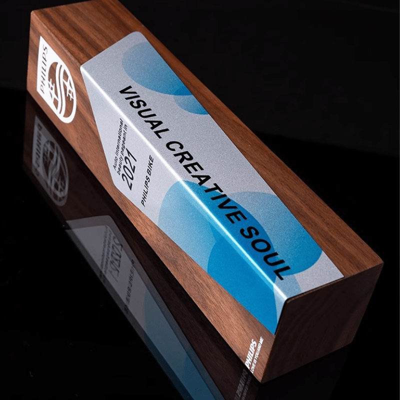 khắc logo lên kỷ niệm chương gb33