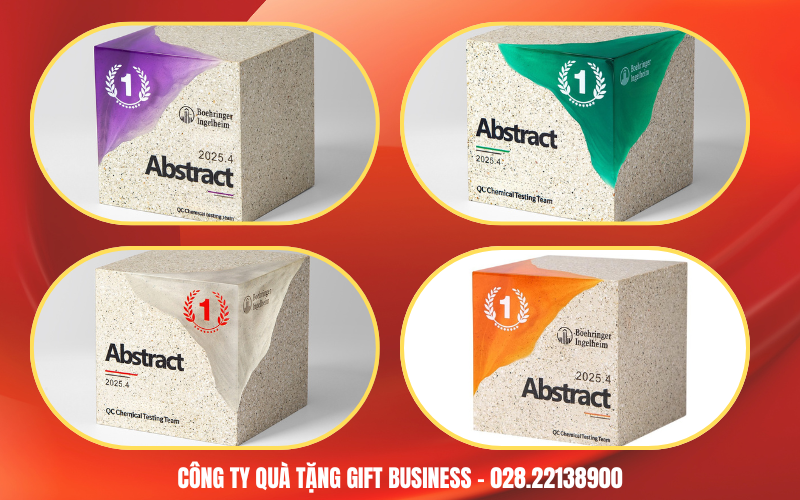 liên hệ đặt hàng