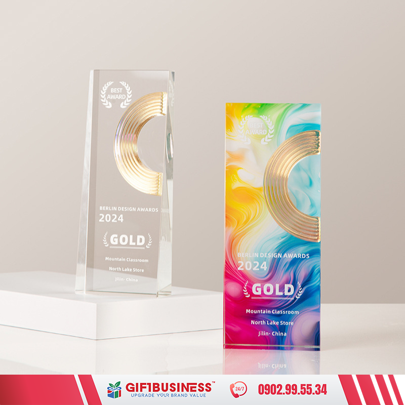 mẫu kỷ niệm chương