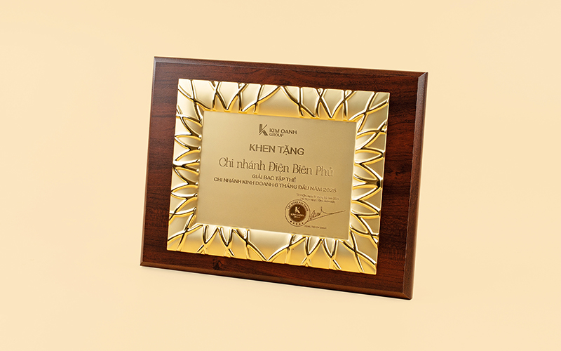 quà tặng bảng vinh danh gb04