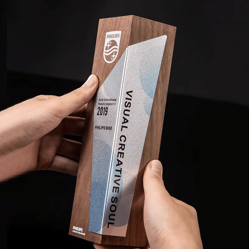 kỷ niệm chương gb33 khắc logo