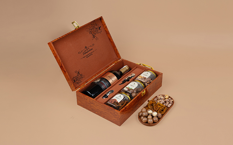 quà tết doanh nghiệp - hộp quà xuân đoàn viên