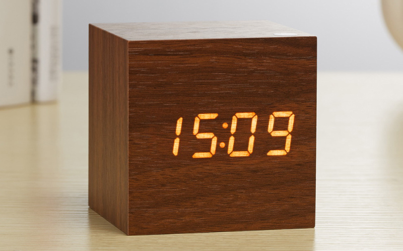 dong-ho-de-ban-gb14 đồng hồ để bàn gb14