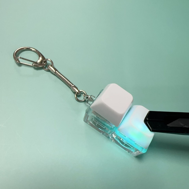 in logo lên móc khóa keycap