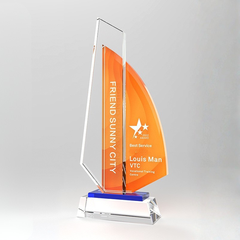 kỷ niệm chương màu sắc