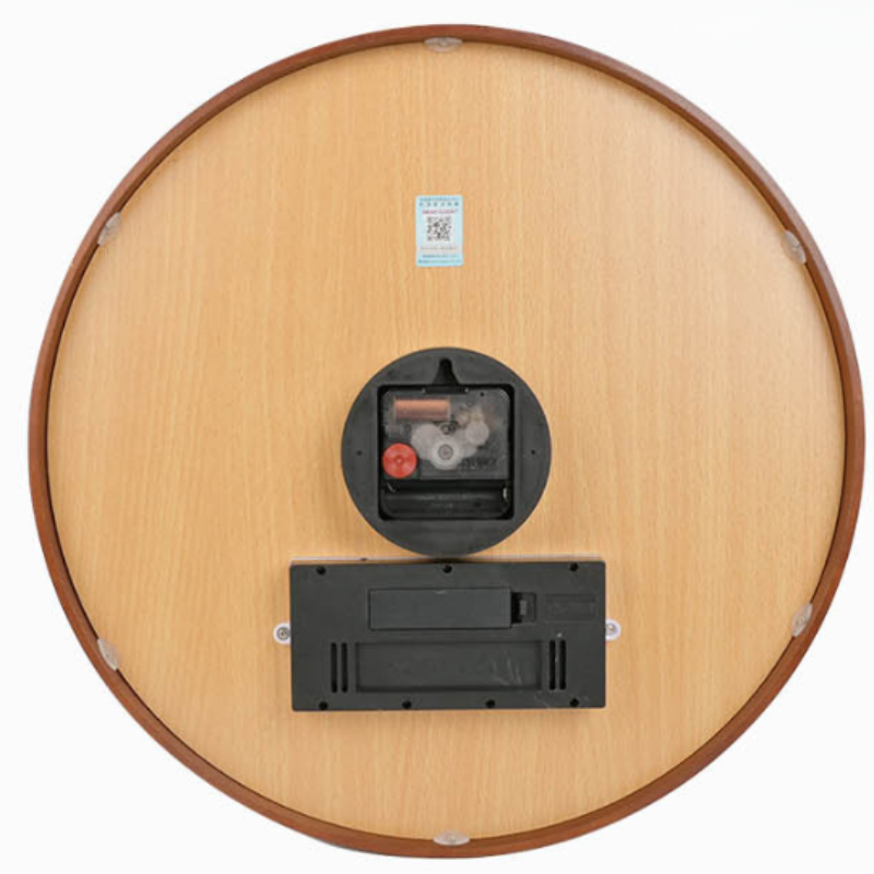 mặt sau chiếc đồng hồ gc35