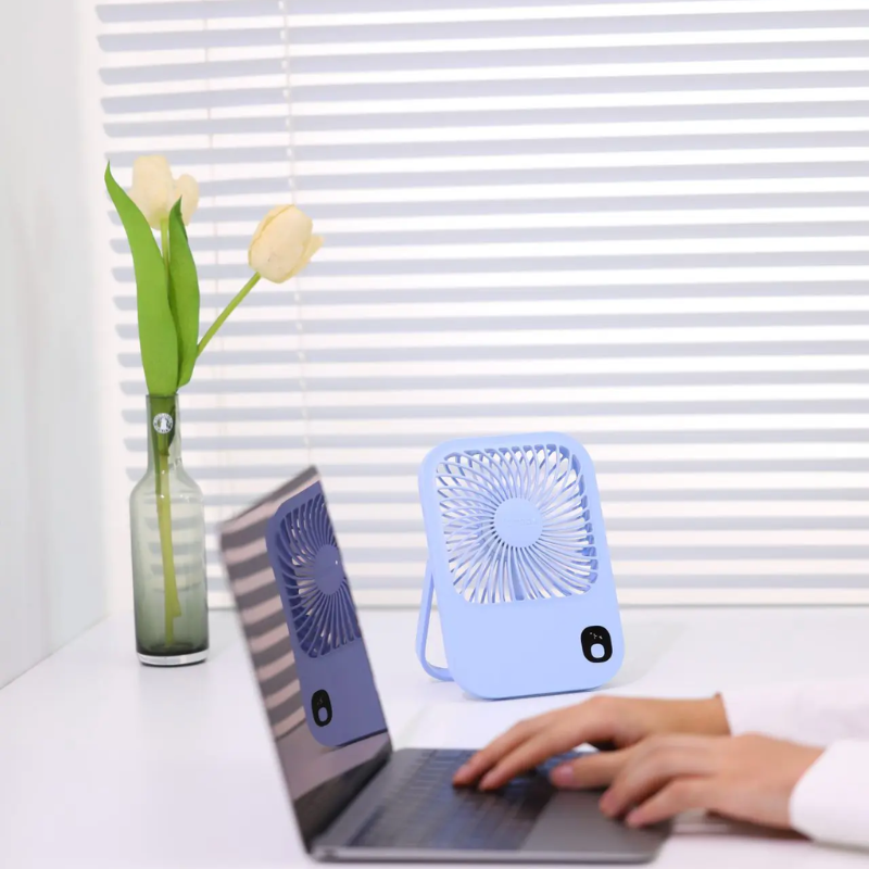 quà tặng quạt yoobao f01p