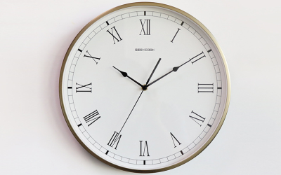 đồng hồ treo tường gc32