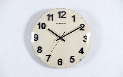 đồng hồ treo tường gc55