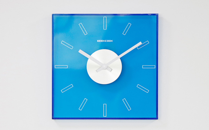 dong-ho-treo-tuong-geekcook đồng hồ treo tường geekcook