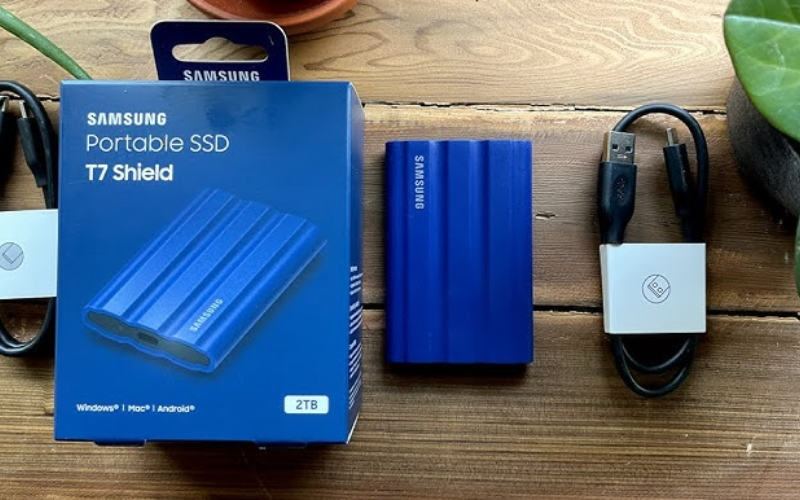 in-logo-qua-tang in logo quà tặng