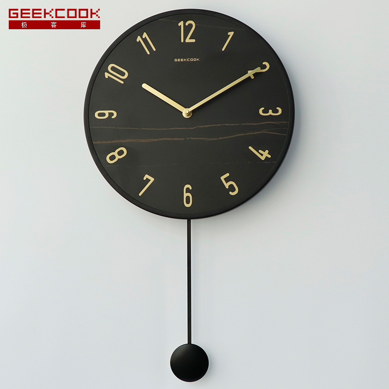 đồng hồ quả lắc in logo công ty