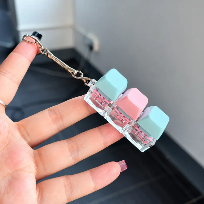 móc khóa keycap 3 phím in logo