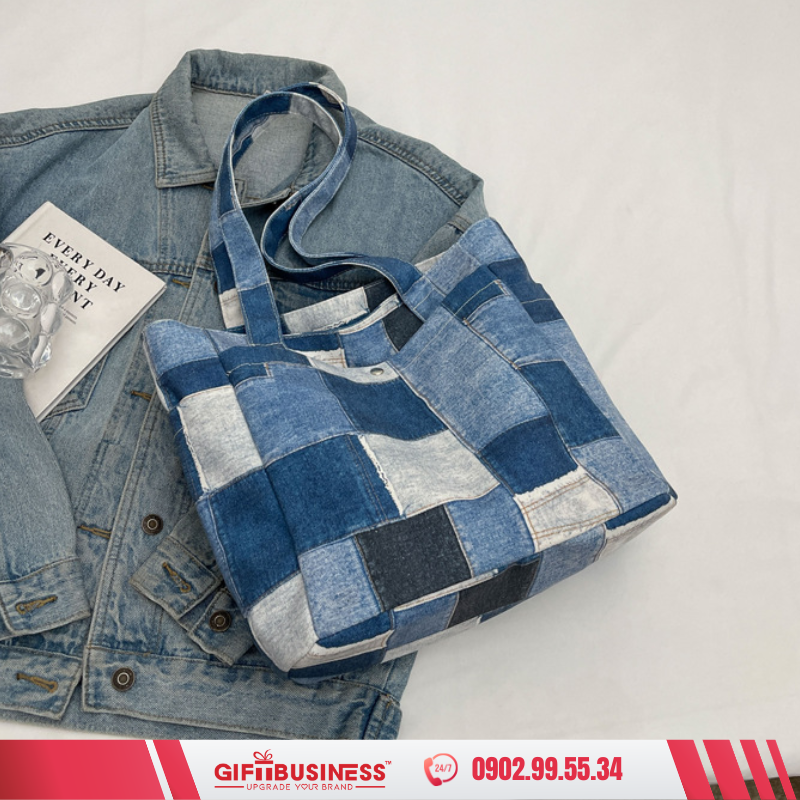 quà tặng khách hàng