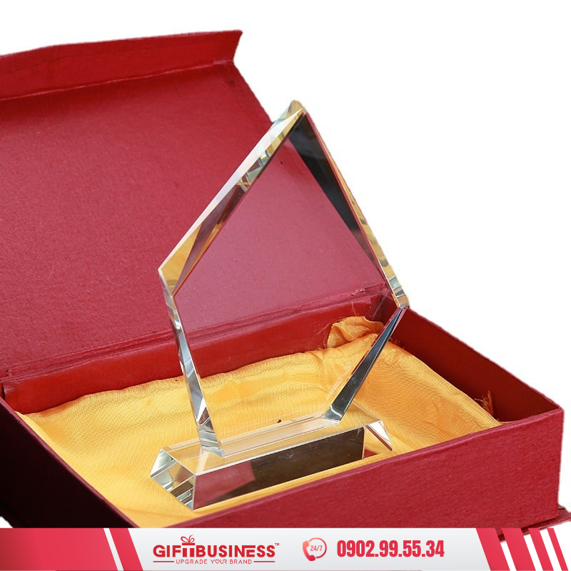 quà tặng kỷ niệm