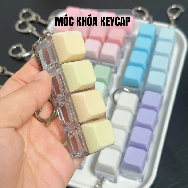 móc khóa keycap 4 phím đế trong