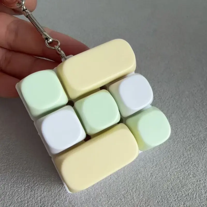 quà tặng móc khóa 9 phím